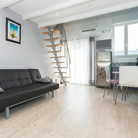 Apartment Primavera Avignon